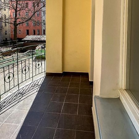 Zlote Apartamenty 6 Legnica Extérieur photo