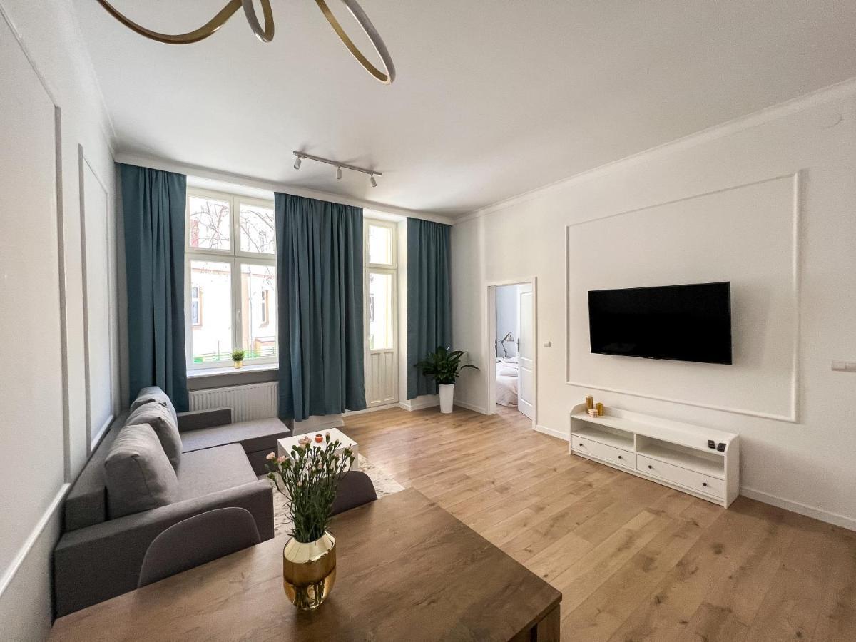 Zlote Apartamenty 6 Legnica Extérieur photo